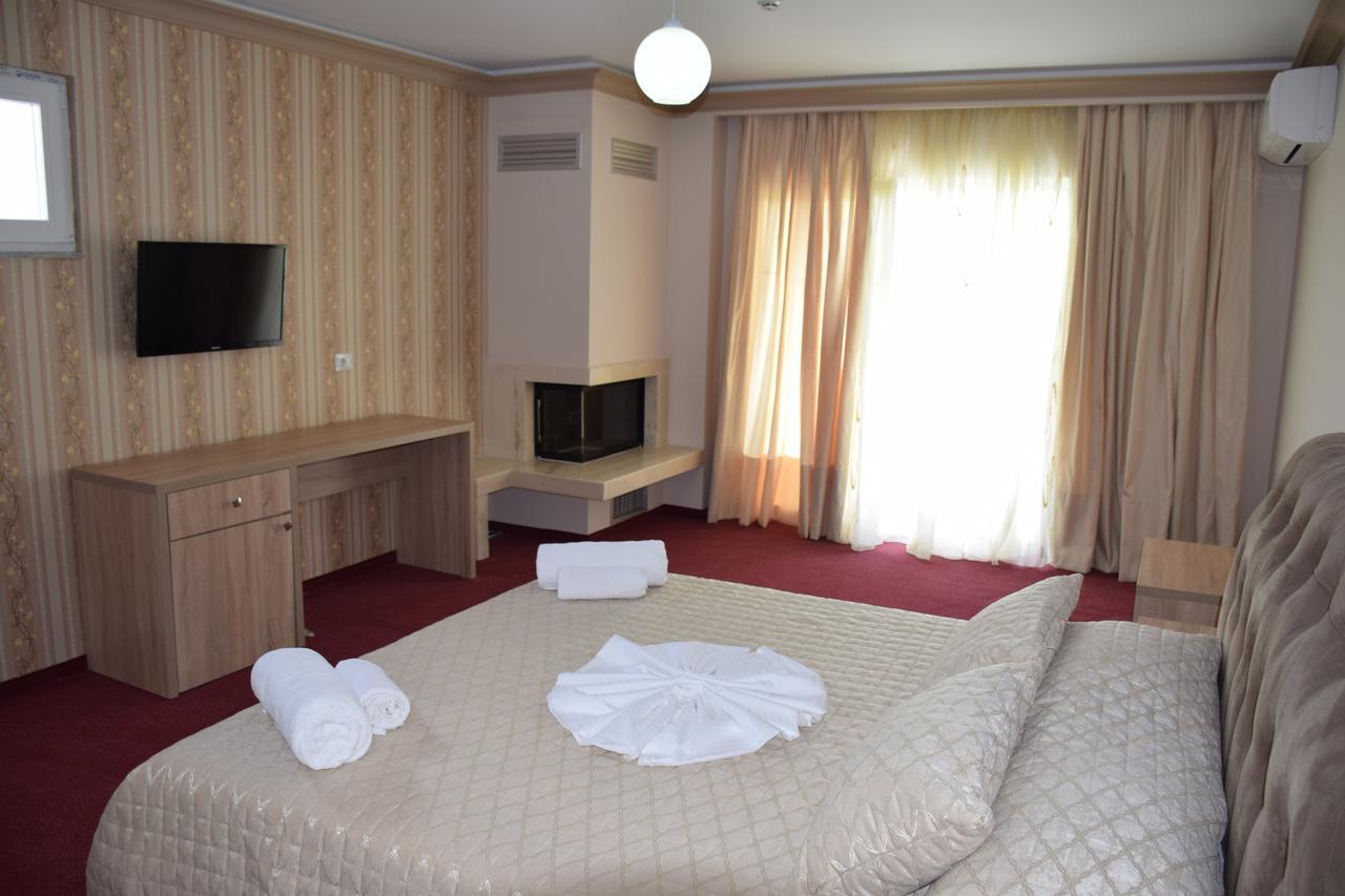 Hotel Pogradeci 2 Tushemisht Exteriér fotografie